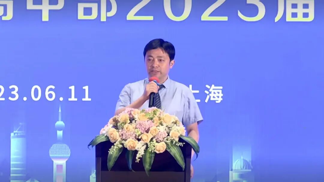 上实剑桥动态 | 袁光明校长在2...